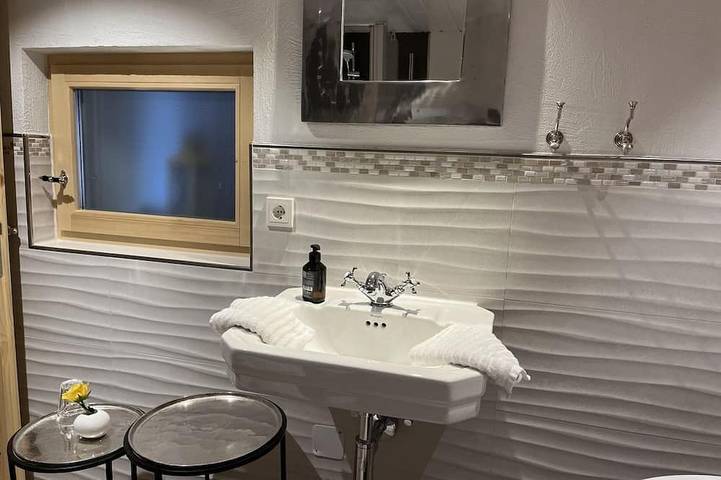 Ferienwohnung für 5 Personen, mit Terrasse und Garten in Silz (Pfalz)