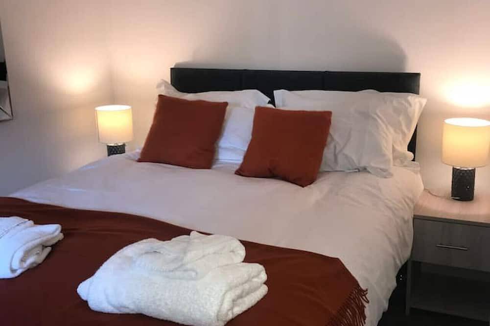 Entire apartment, Winter Gardens Service Apartment 1 bed Studio in Blackpool Pleasure Beach, North West England