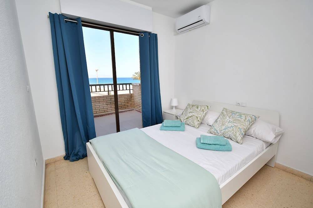 Muchavista Playa Alicante in San Juan Playa (Alicante), Costa Blanca