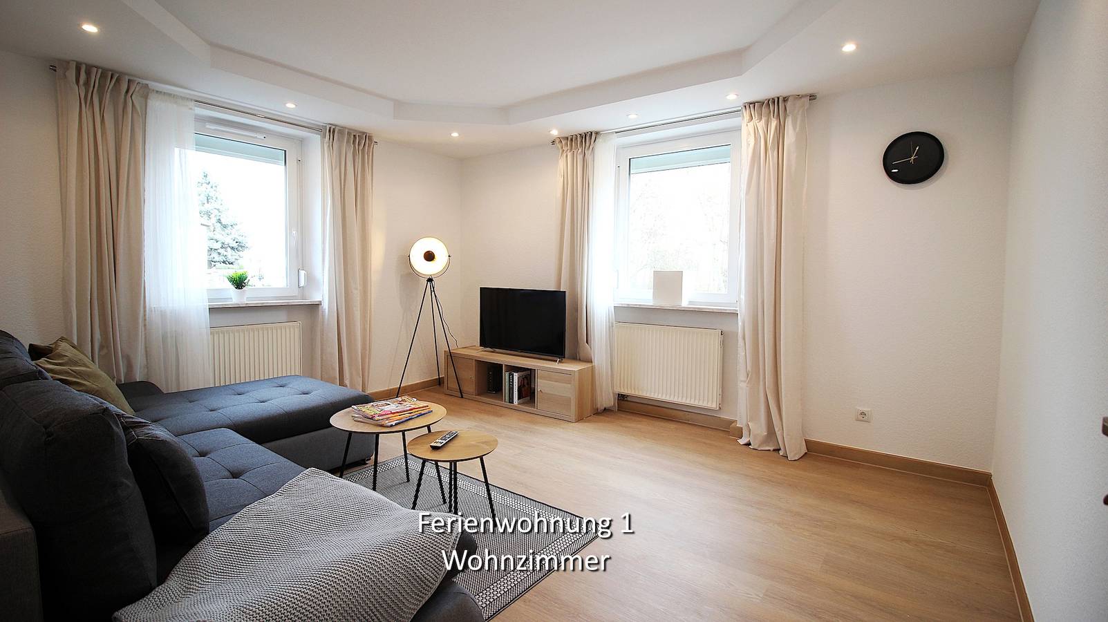 Ganze Ferienwohnung, Charmante 3 Zimmerwohnung in Würzburg nähe Uniklinik in Würzburg, Fränkisches Weinland