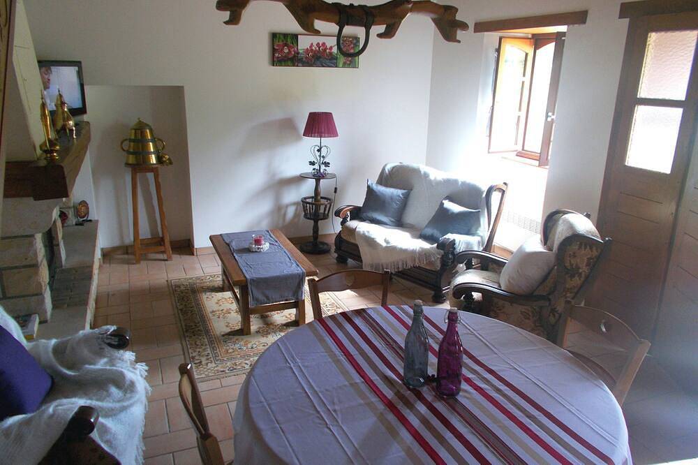 Casa de carácter con Encanto 4-5 personas, vistas a la montaña in San Juan Pie de Puerto, Region de Bayona