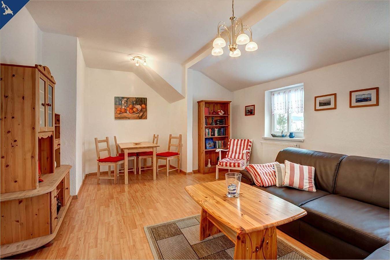 Ganze Wohnung, Gemütliche Ferienwohnung in Ahlbeck mit Parkplatz – strandnah & familienfreundlich auf Usedom in Drei Kaiserbäder, Ahlbeck