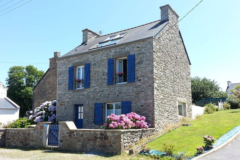 Maison Kôté Aber Benoît - 50 m à pied de la plage in Saint-Pabu, Région de Brest