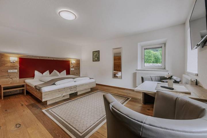 Ferienhaus für 10 Personen, mit Garten