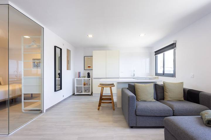 Apartamento entero, Acogedor "Apartamento Minimalista La Pecera" con Wi-Fi in Tijoco Bajo, Adeje