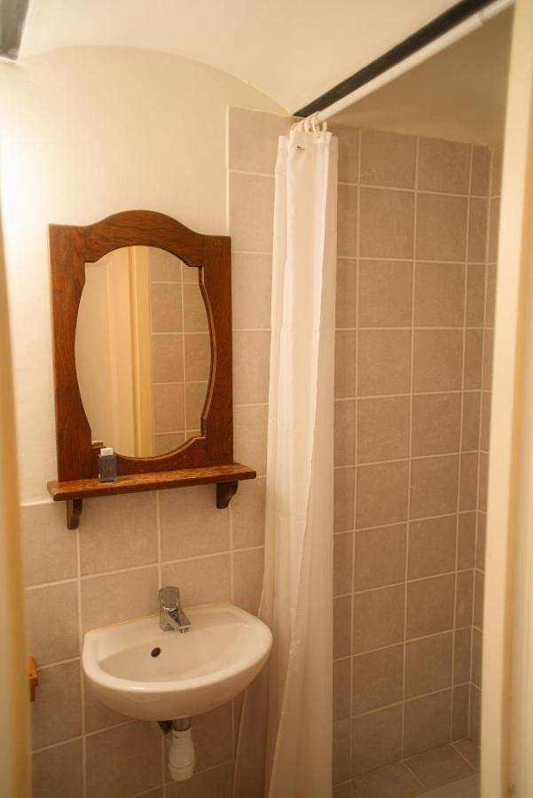 Location de vacances pour 5 personnes, avec jardin et vue à Molières-sur-Cèze - 2