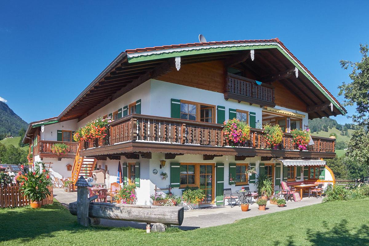 Ganze Ferienwohnung, Vorderponholz Ferienwohnungen - Ferienwohnung Panoramablick, 1-4 Personen, 45 qm, Balkon, W-Lan, 2 Schlafzimmer in Hintersee, Ramsau bei Berchtesgaden