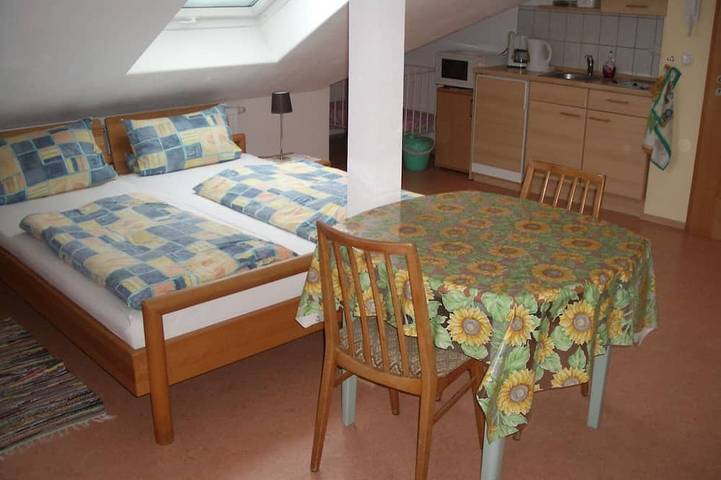 Ferienwohnung für 2 Personen, mit Garten - 1