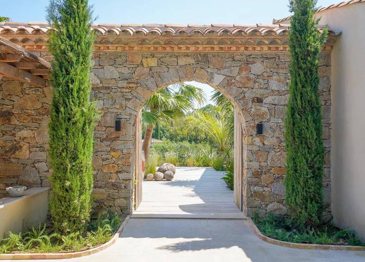 B&b per 2 persone, con Balcone e Terrazza nonché Idromassaggio e Giardino a Saint-Tropez