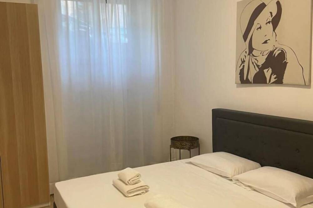 Art Atelier Apartment B Loc. Turistica in Roma, Provincia de Roma