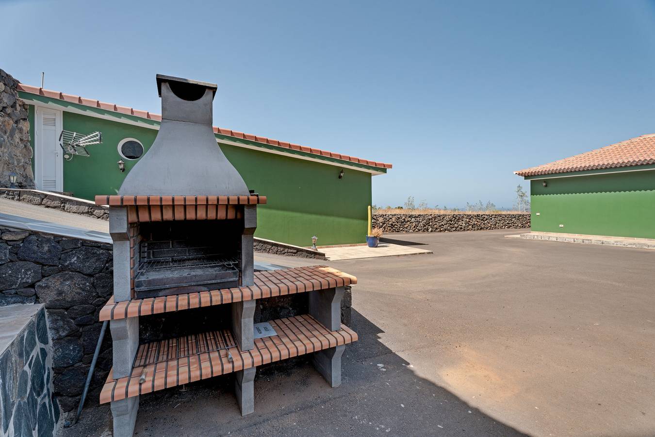 Casa de vacaciones 'Elvira' con vistas al mar, terraza privada y Wi-Fi in Los Mocanes, Frontera 