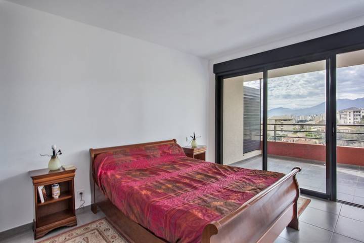 Gîte pour 3 personnes, avec terrasse à Bastia - 3