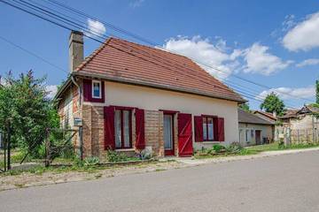 Gîte pour 5 personnes, avec jardin dans Lac du Temple
