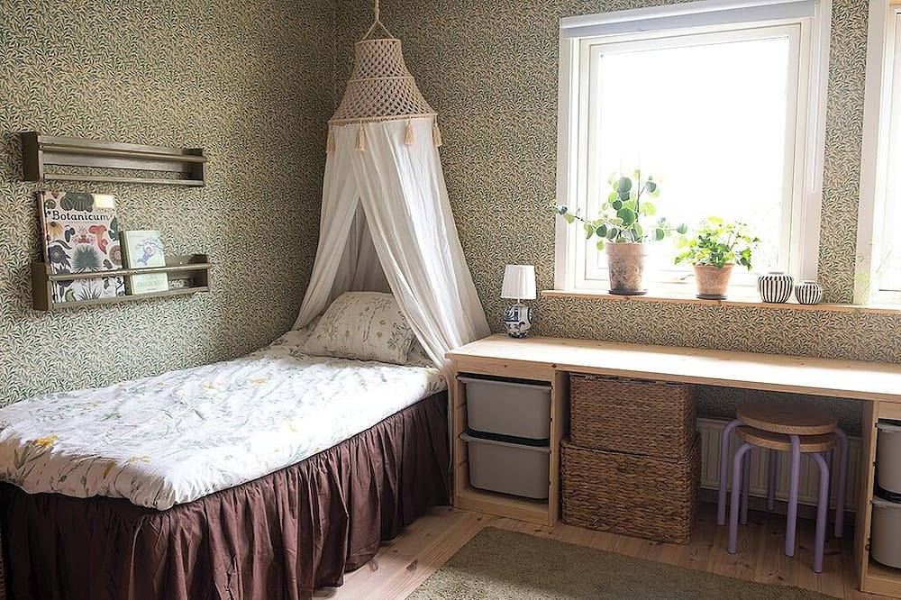 Cozy accommodation in a natural area - 5 minutes from the center / Liseberg. in Härryda, Västergötland