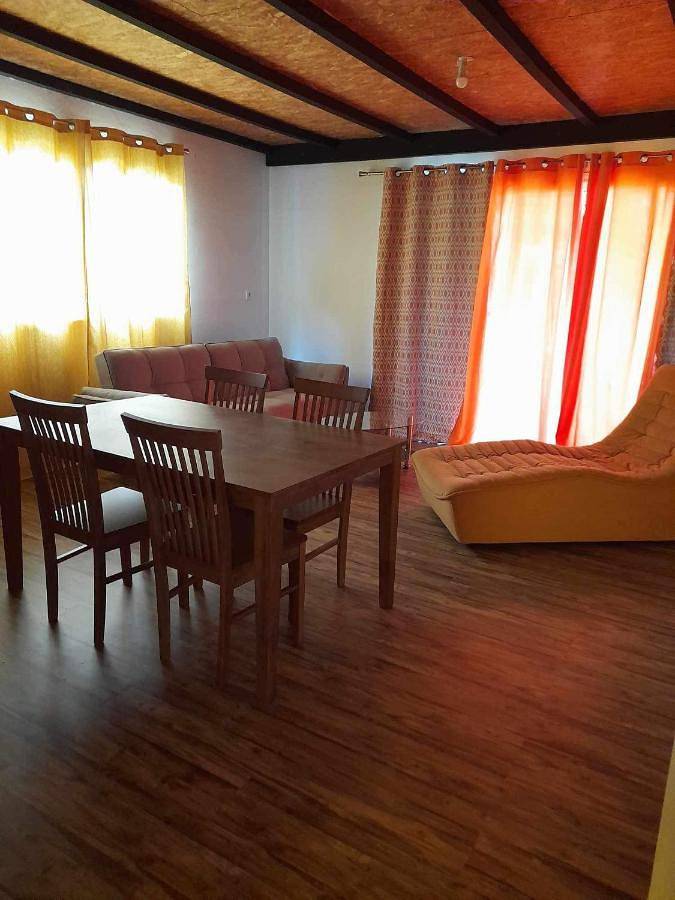 Gîte pour 3 personnes, avec jardin et terrasse à Salazie - 4