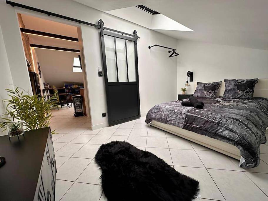 Appartement entier, One-Bedroom Apartment in Noisseville, Metz-Campagne