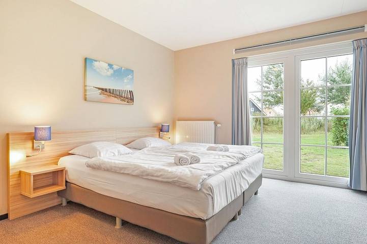 Resort Villa Schritte zum Sand in Nieuwvliet, Zeeuwse Kust