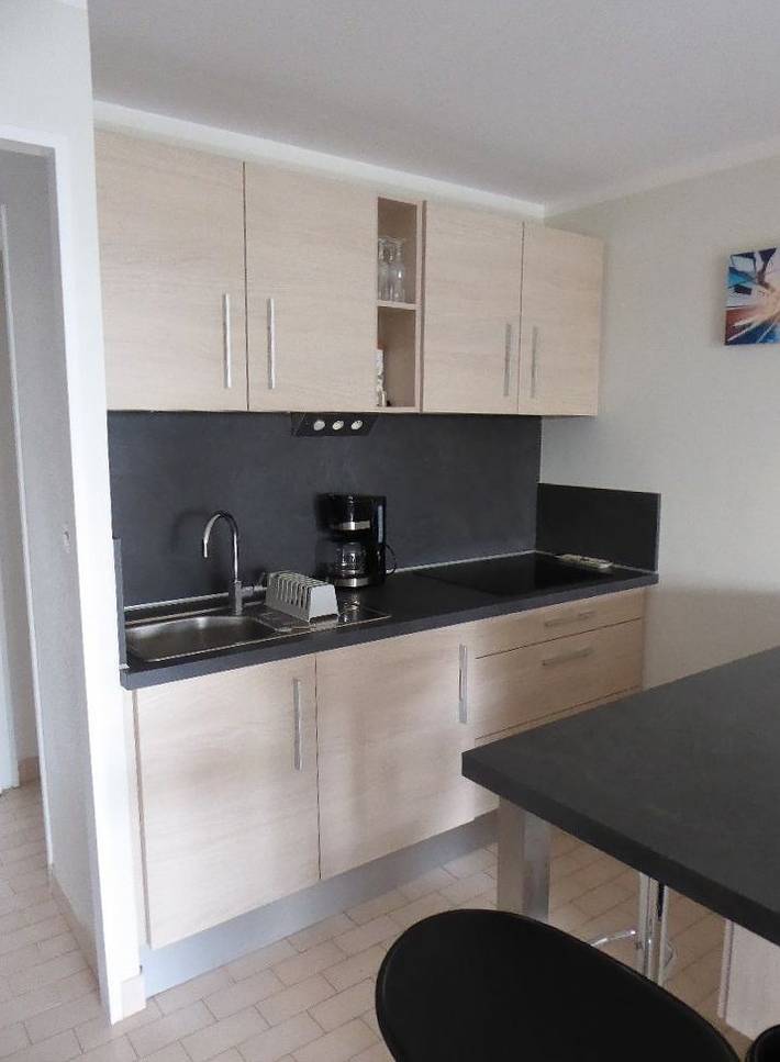 Gîte pour 4 personnes, avec piscine et jardin dans Agay - 3