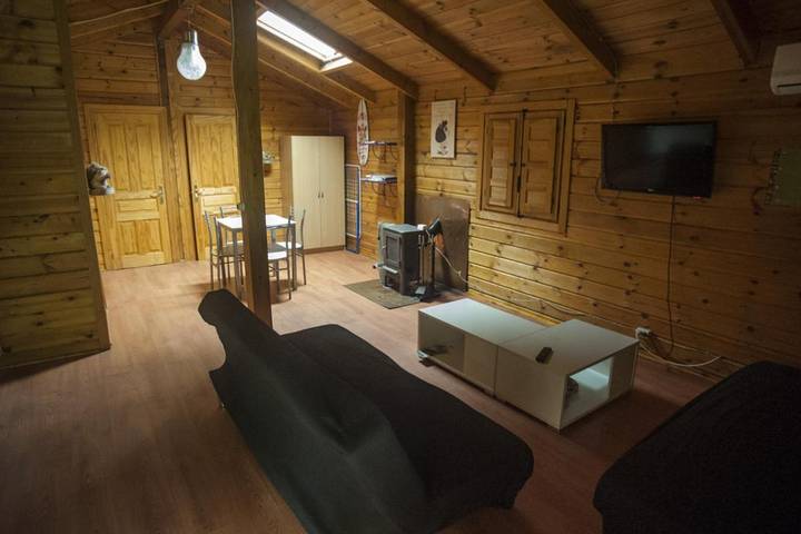 Casa rural para 9 personas, con jardín y vistas, Se admiten mascotas en Valle del Pas-Pisueña - 2