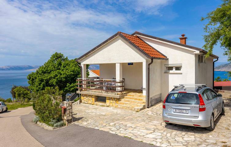 Ferienwohnung für 5 Personen, mit Terrasse in Sveti Juraj