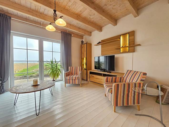 Ferienhaus für 6 Personen, mit Terrasse und Garten sowie Ausblick in Nesse