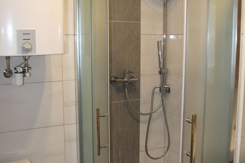Ganze Wohnung, 3-Sterne -S Ferienwohnung im  Feriendorf in Karawanken und Bachergebirge, Feistritz im Rosental
