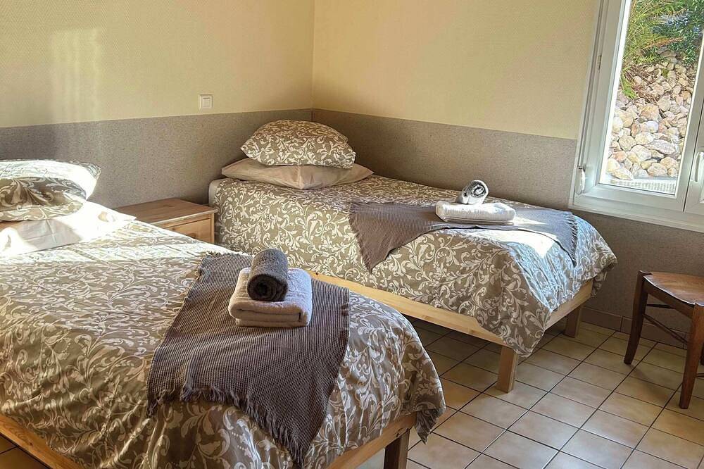 Large house with private spa and heated pool near Gérardmer in Sapois, Regionaler Naturpark Belchen der Vogesen