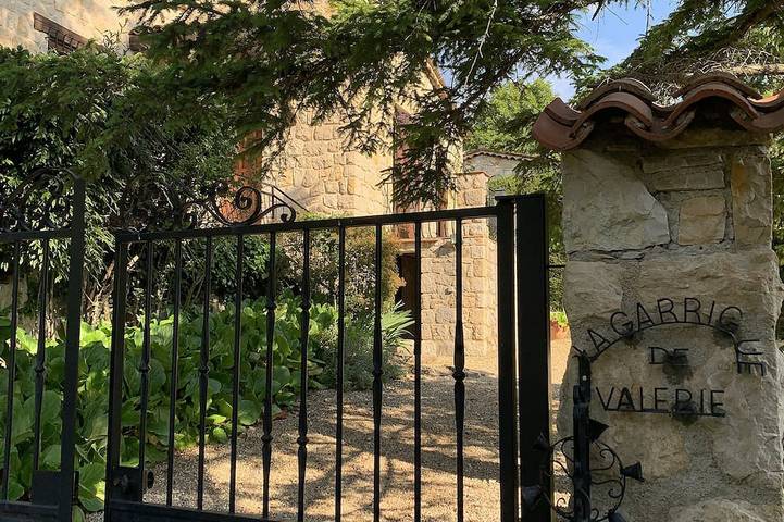 Maison en pierre de taille: jardin & vue montagne in Cipières, Région de Cannes