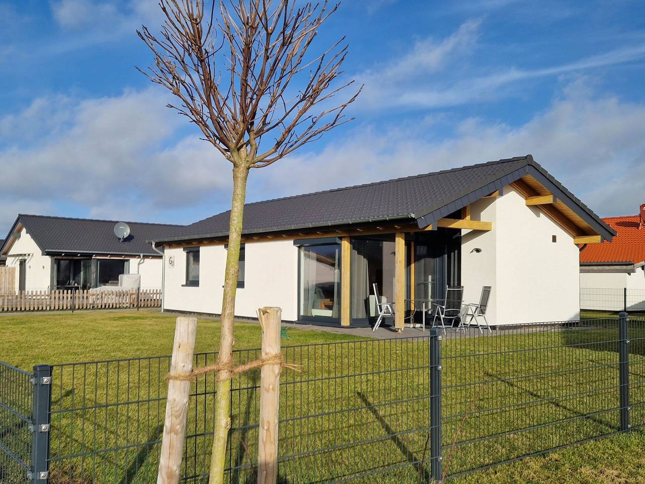 G11 Eingezäuntes Neubau-Haus in Eckwarderhörne in Eckwarderhörne, Butjadingen