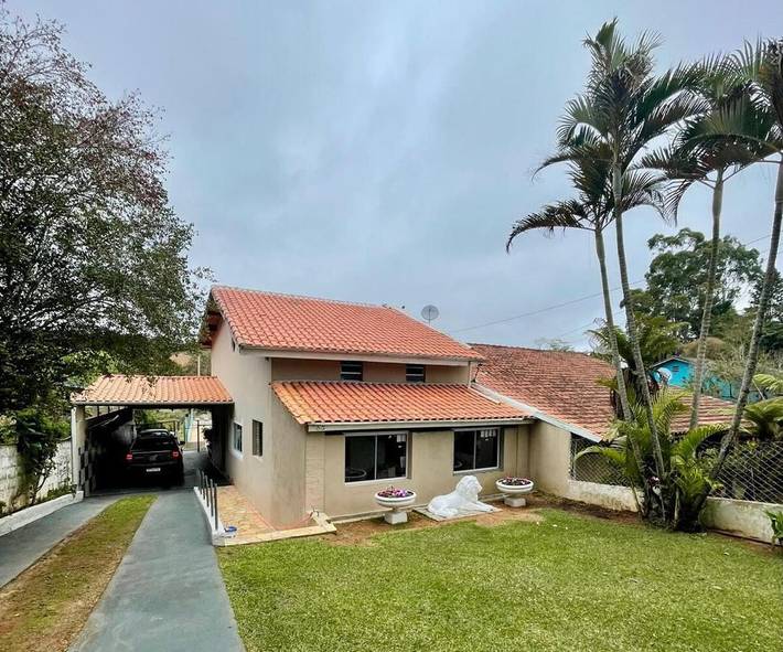 Location de vacances pour 10 personnes, avec balcon ainsi que jardin et piscine à São Roque - 2