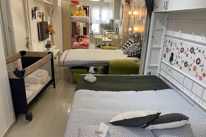 Logement Exquis Centre Ville Tous Les Services in Badalona, Barcelonès