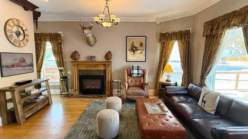 Holiday home for 14 people, with garden and terrace, with pets - 1