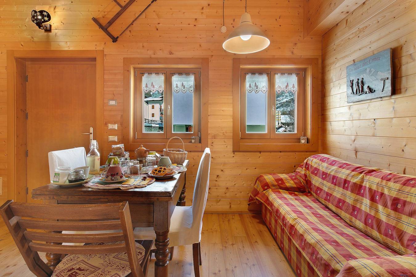 Zimmer 'Gratacul' mit Bergblick, Gemeinschaftsterrasse in Breuil-Cervinia, Valtournenche