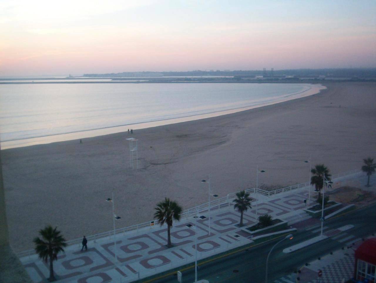 Ganze Wohnung, Apartamento Valdelagrana in Playa de Valdelagrana (El Puerto de Santa María), El Puerto de Santa María