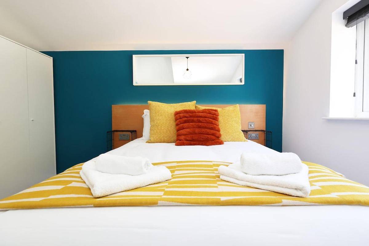 Entire apartment, Two-Bedroom Apartment in Penarth, Cardiff