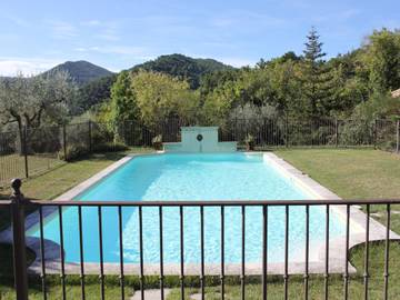 Ferienhaus für 12 Personen, mit Pool und Garten in Vaison-la-Romaine