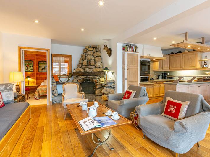 Gîte pour 6 personnes, avec terrasse dans Office De Tourisme De Val D Isere - 2