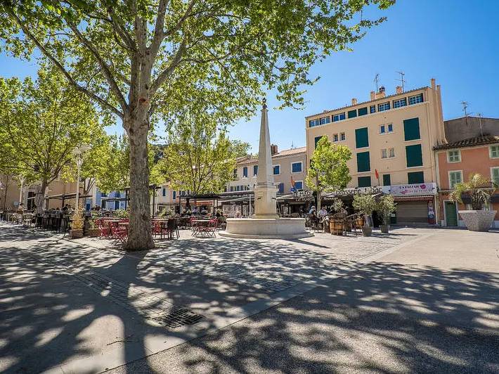 Gîte pour 4 personnes, avec terrasse à Le Pradet - 4