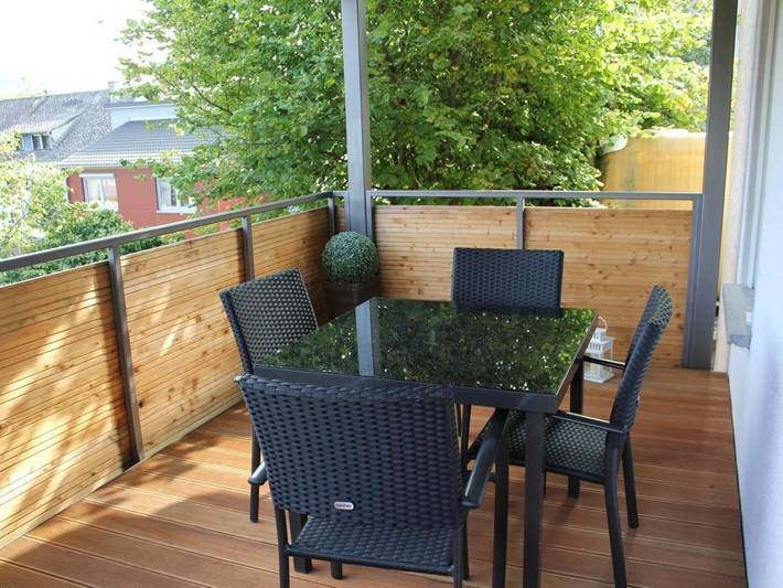 Ferienwohnung für 4 Personen, mit Balkon und Terrasse in Pünderich