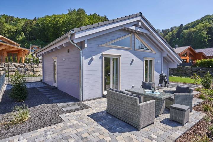 Ferienhaus für 4 Personen, mit Terrasse und Garten sowie Sauna und Ausblick in Mendig