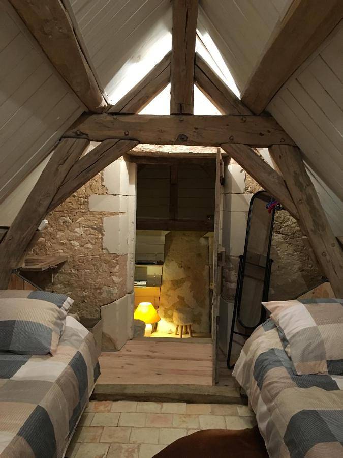 Location de vacances pour 5 personnes, avec vue et jardin à Écommoy - 3