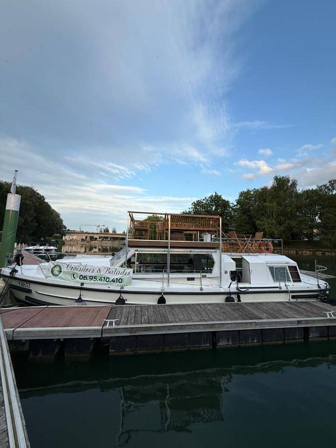 Bateau pour 4 personnes, avec jardin ainsi que vue et vue sur le lac dans Seine-et-Marne - 2