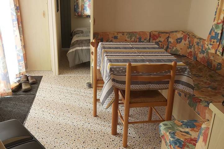 Camping pour 4 personnes, avec Jardin
