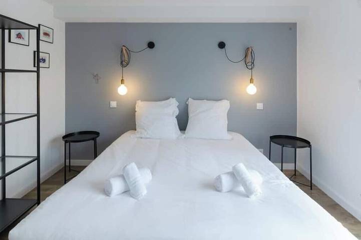 Gîte pour 8 personnes, avec balcon et jardin à Lampaul-Ploudalmézeau - 2