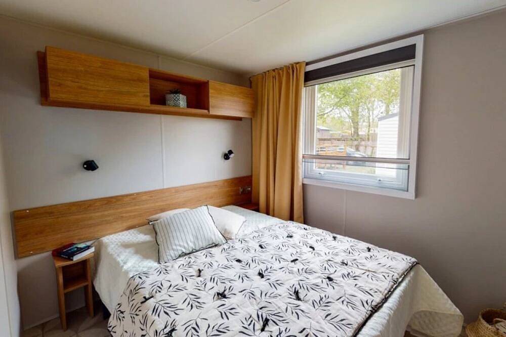 Zecamping 4* toboggans pet friendly animations locatif 36m2 8 pers in Parentis-en-Born, Côte d’Argent