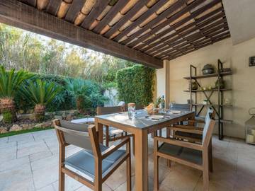 Ferienhaus für 4 Personen, mit Terrasse und Pool in Saint-Tropez