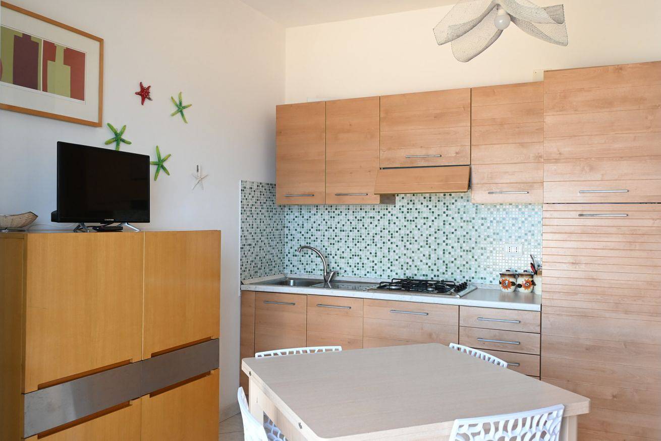 Apartamento entero, Rs321 - Marcelli, three-room apartment facing the sea with beach included in Marcelli, Riviera del Conero