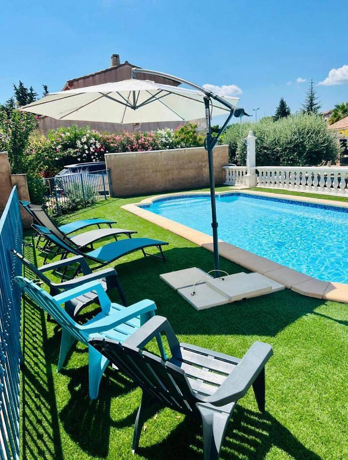 Appartement de vacances pour 2 personnes, avec Terrasse ainsi que Jardin et Piscine