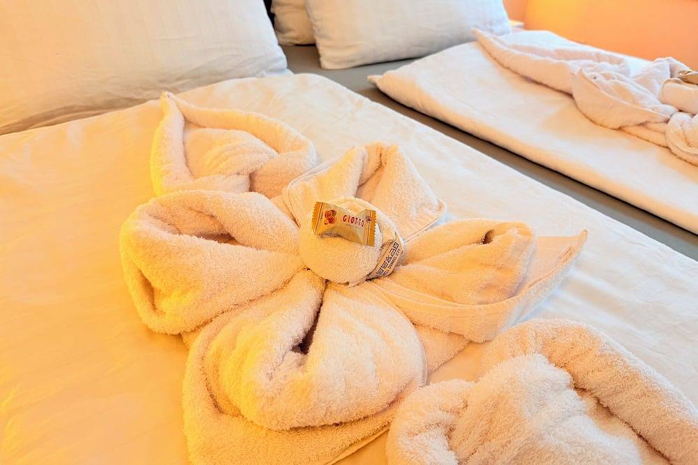 Ganze Wohnung, Dreamzzz Suite mit Blick auf den Marktplatz l Zentrum in Coburg, Oberes Maintal - Coburger Land