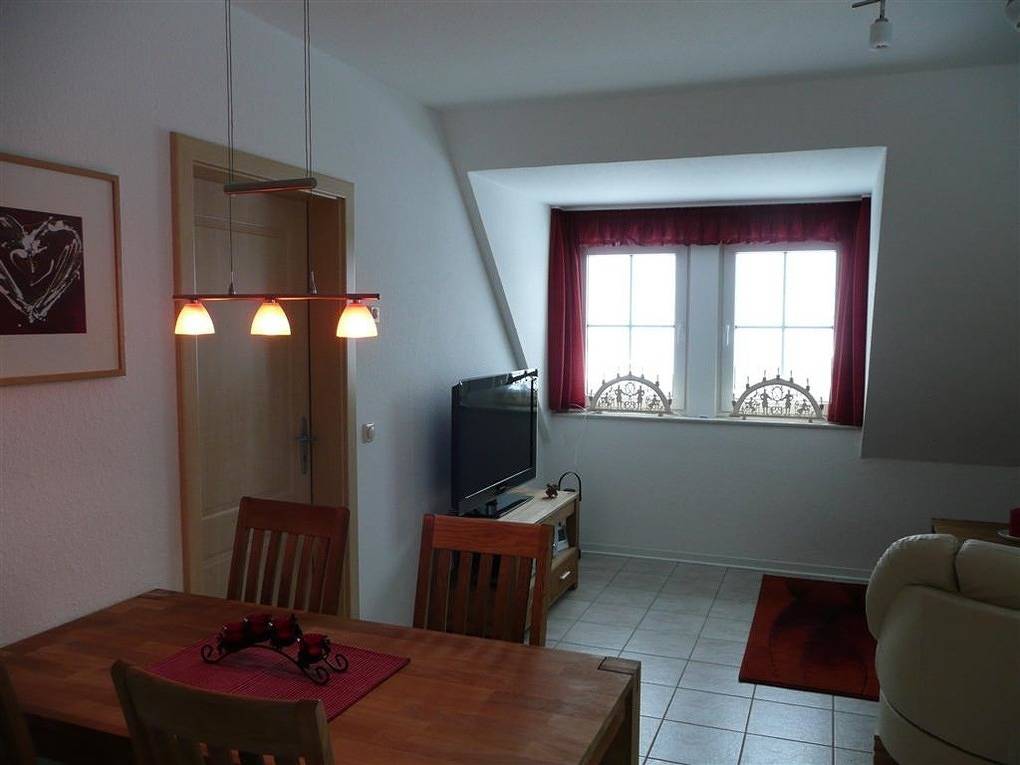 Apartamento vacacional entero, Apartamento de vacaciones para 4 personas con vistas in Oberwiesenthal, Montes Metálicos